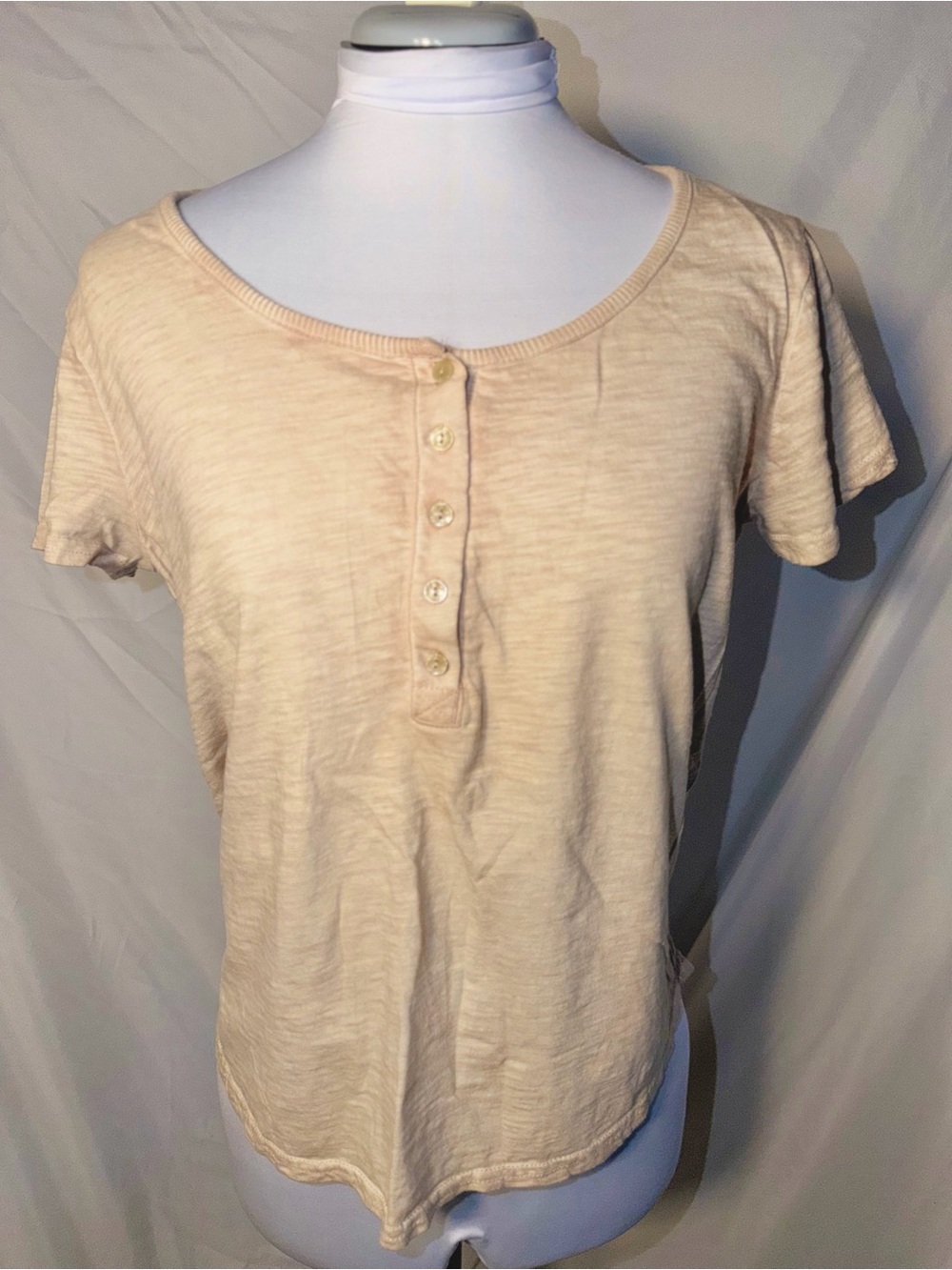 👚 4 for $15 Jane and Delancey Short Sleeve Henley Top